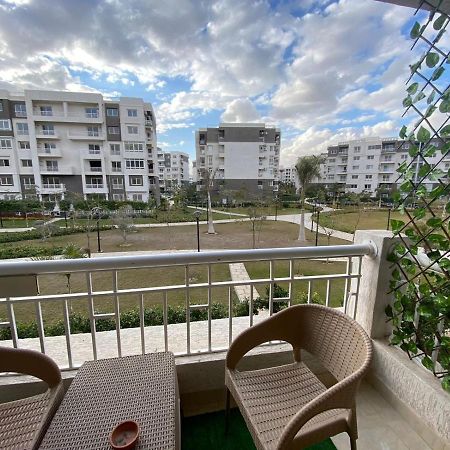 Madinaty Well-Furnished 3- Bedroom Apartment - شقة فندقيه للايجار مدينتي Madinat ash Shuruq Bagian luar foto