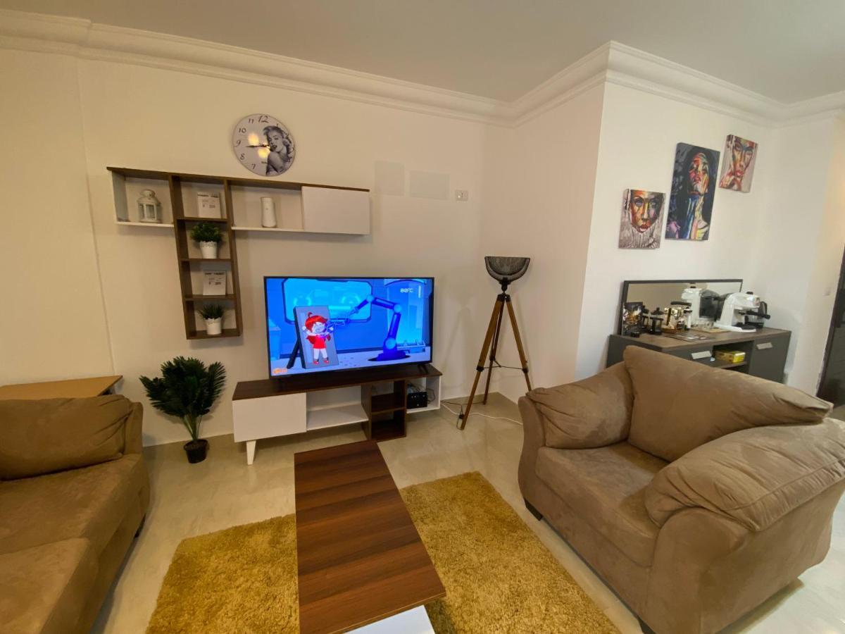 Madinaty Well-Furnished 3- Bedroom Apartment - شقة فندقيه للايجار مدينتي Madinat ash Shuruq Bagian luar foto